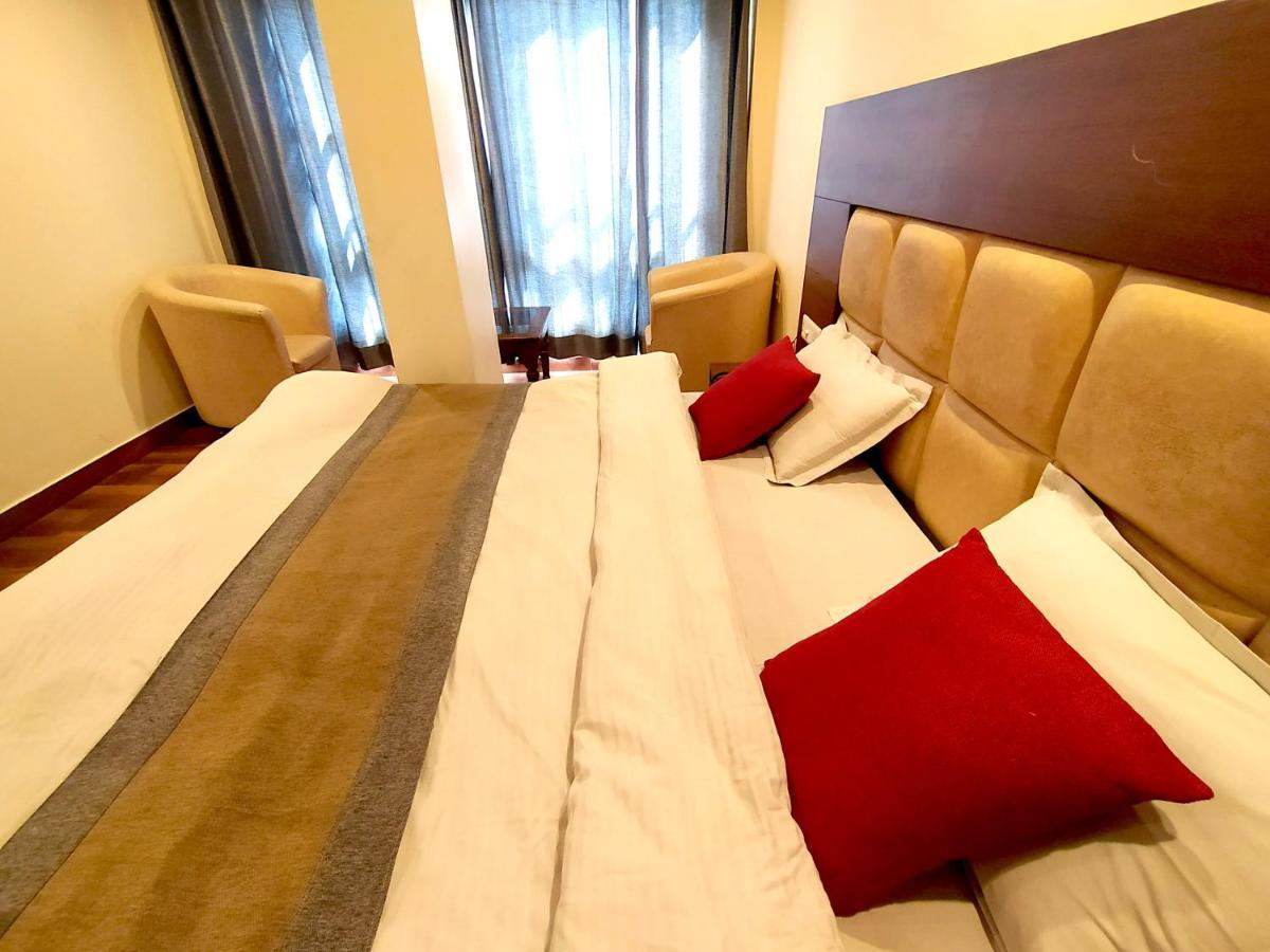 Hotel Samrat, Mussoorie Dış mekan fotoğraf